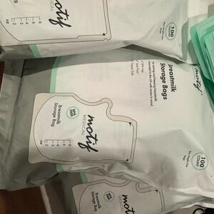 Motif Breastmilk Storage Bags 100 Count x 3